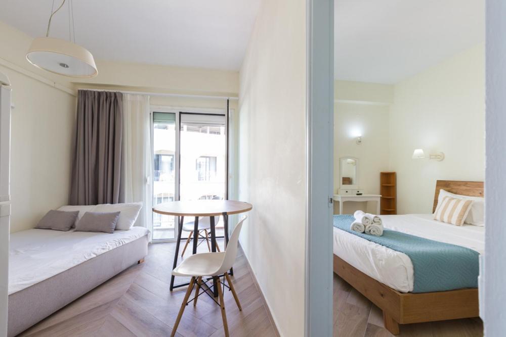 ريثيمنو Theo Apartments المظهر الخارجي الصورة